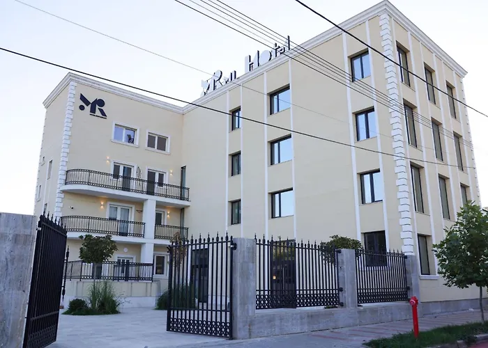 Mimi Hotel