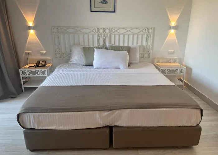 Domina Coralbay Aquamarine camera privata