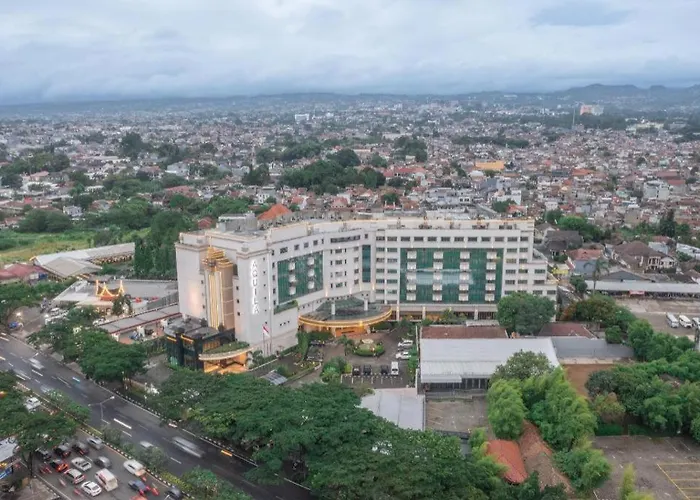  Artotel Suites Aquila Bandung