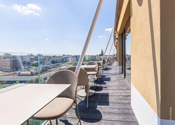 HÔTEL PANORAMA 360 Bourg en Bresse - Cœur de ville