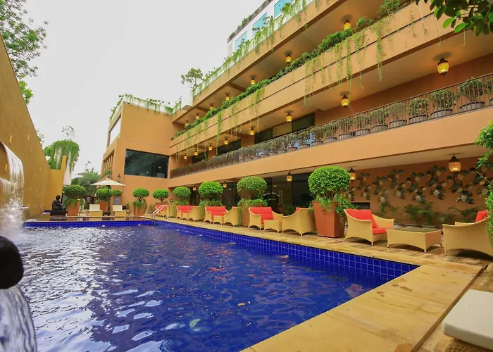 5 star hotel: Sayaji Rajkot