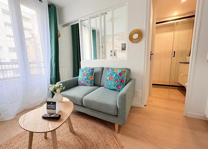  Moret Art Flats Trendy East Paris