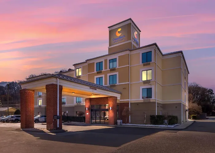 Motel: Comfort Inn & Suites Chattanooga West - Lookout Mountain