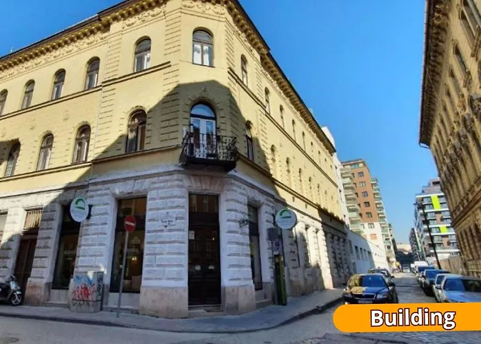 GoodMo Budapest Smart