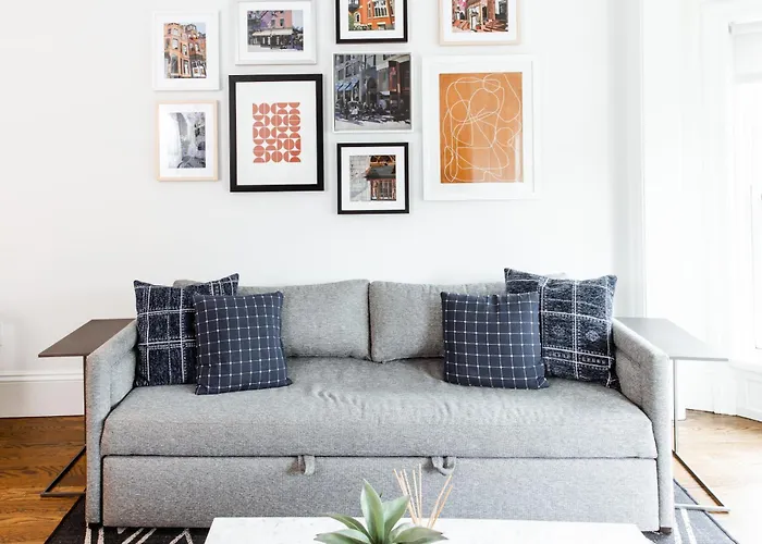304 Newbury Street By Thatch