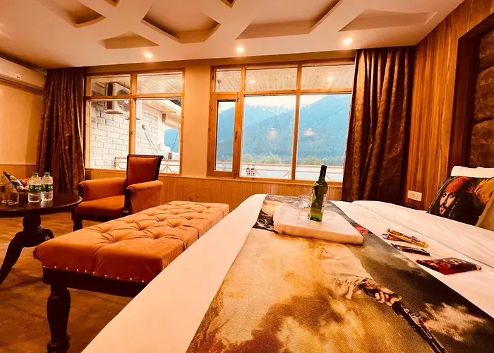 Hill River Resort - Central Heated & Air Cooled - Near Mall Road , Best Property Of Manali 2024- 2025