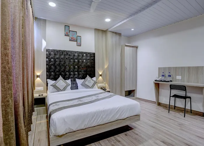 Hotel Arts International