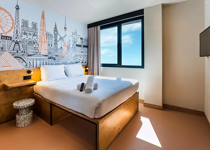 Easyhotel La Sagrera