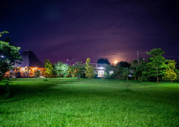 African Roots Guesthouse Entebbe
