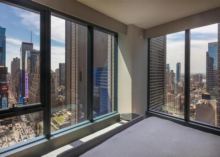Pet Friendly hotel: Tempo By Hilton New York Times Square