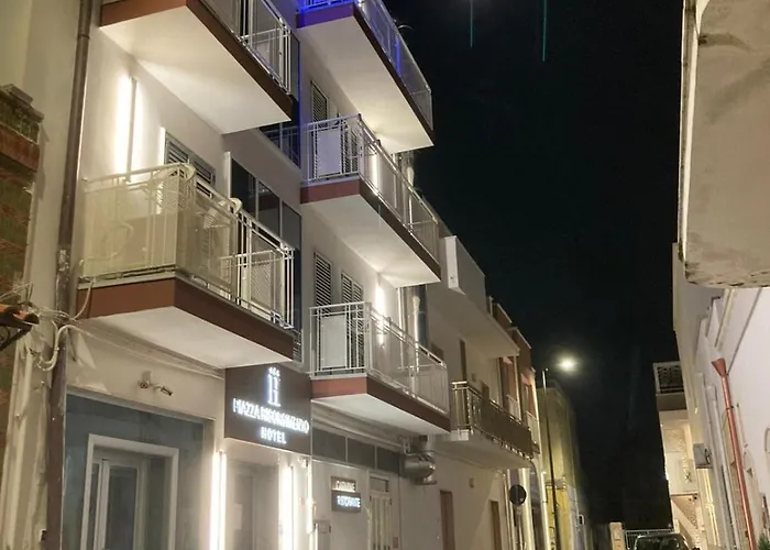 Hotel 3 stelle: Albergo Piazza Risorgimento