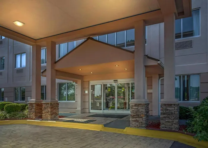 Comfort Suites Raleigh Walnut Creek