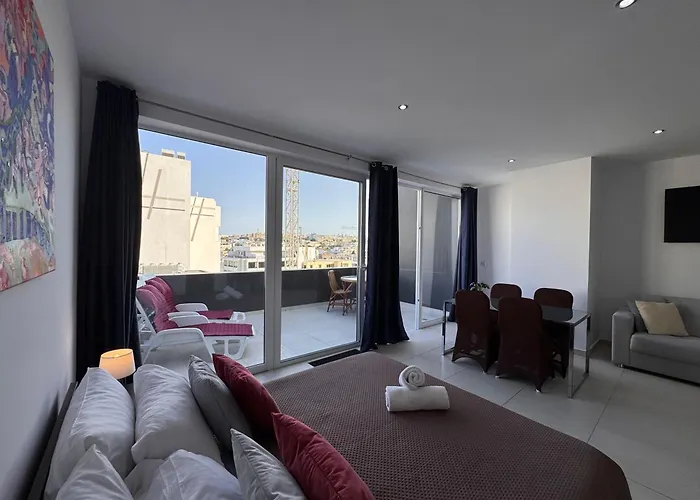  Magnolia Guesthouse St Julians
