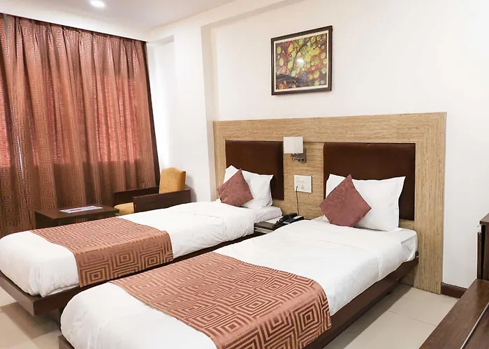 Townhouse Oak Hotel Surya Vadodara