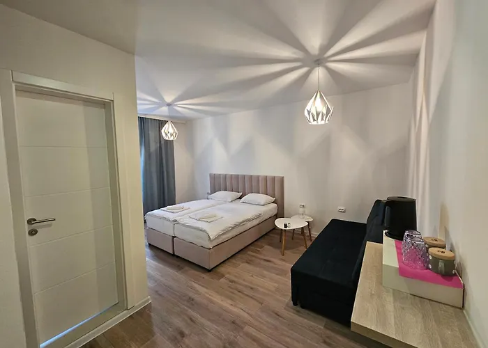 Riverside Residence
