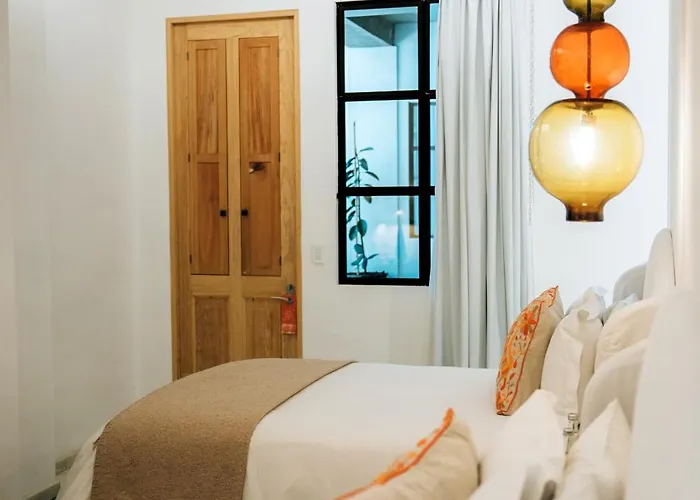 Lotel-Casa Arca