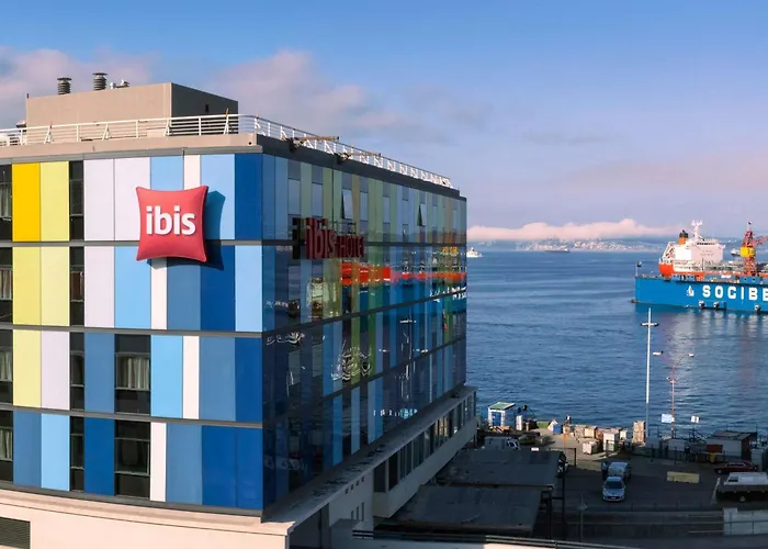 Cheap hotel: Ibis Valparaiso