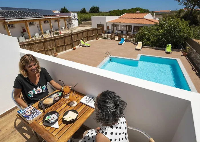 Sagres Sun Stay - Surf Camp & Hostel
