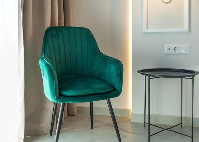 Philia Center Suites