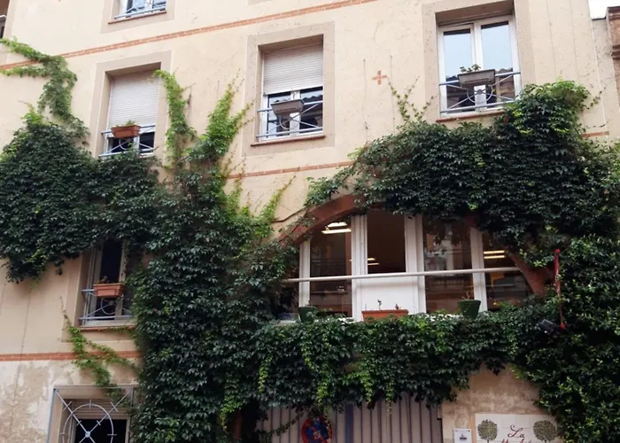 Auberge: La Petite Auberge de Saint-Sernin