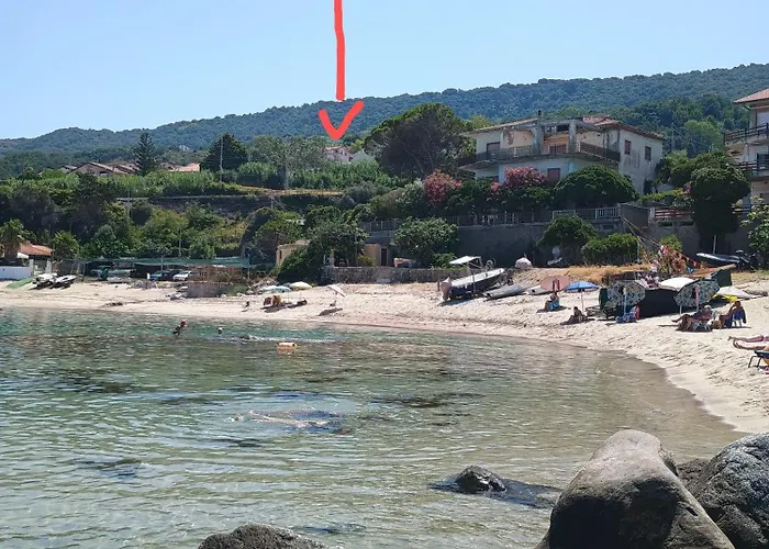 Hotel sulla spiaggia: Casa di Giorgio-fronte spiaggia