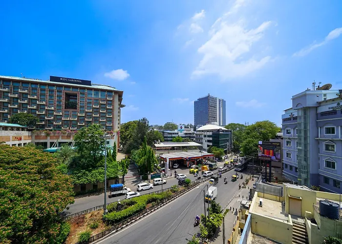 Central hotel: Olive Zip Richmond Circle By Embassy Group
