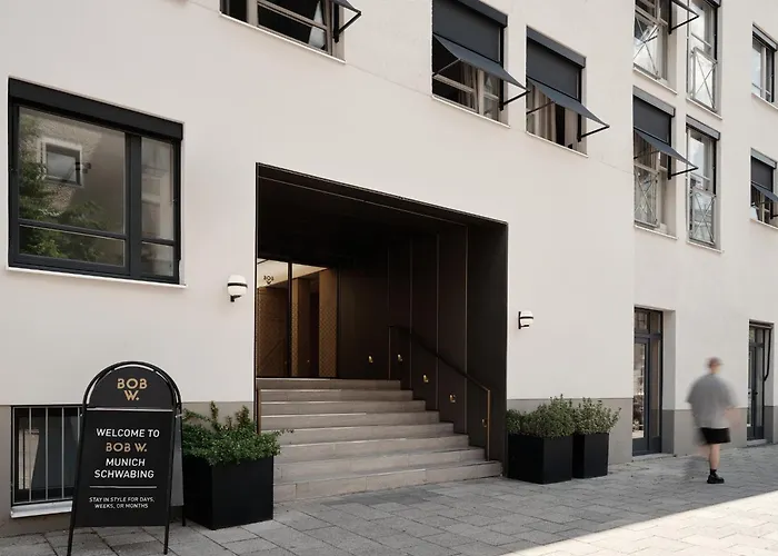 Bob W Munich Schwabing