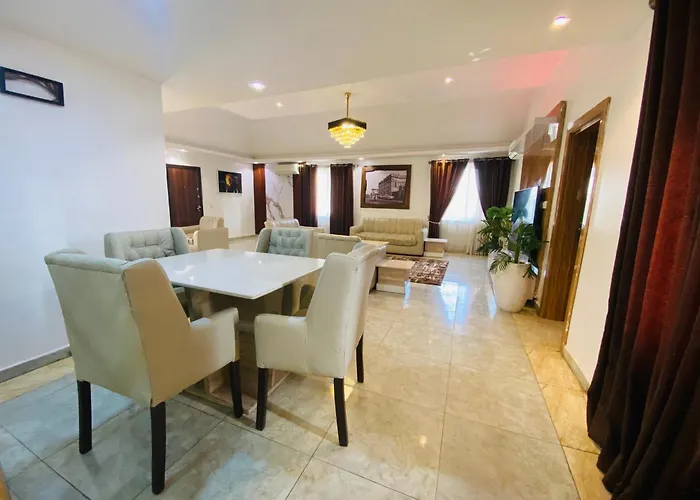 Presken Hotel Victoria Island, Bishop Oluwole
