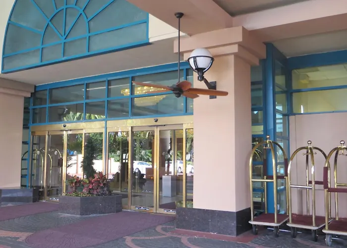 The Florida Hotel & Conference Center In The Florida Mall