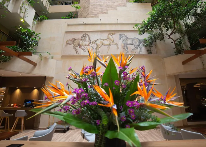  Embassy Suites By Hilton Bogotá - Rosales