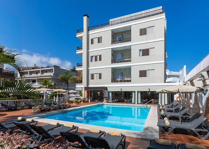 Hotel Don Manolito