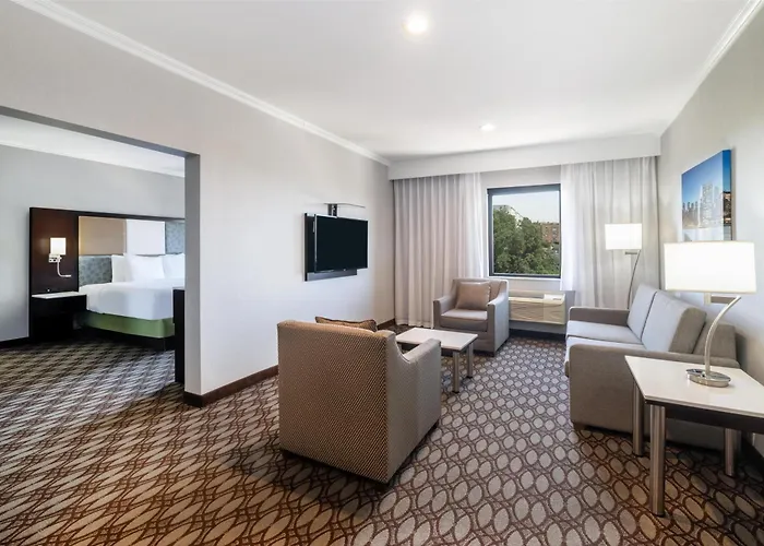Best Western Premier Nyc Gateway Hotel