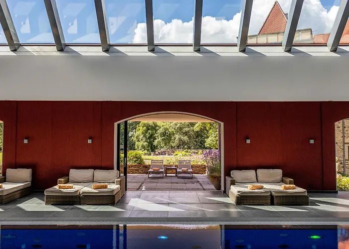 Uroczysko Siedmiu Stawow Luxury Hotel