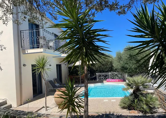 Nefeli Villas