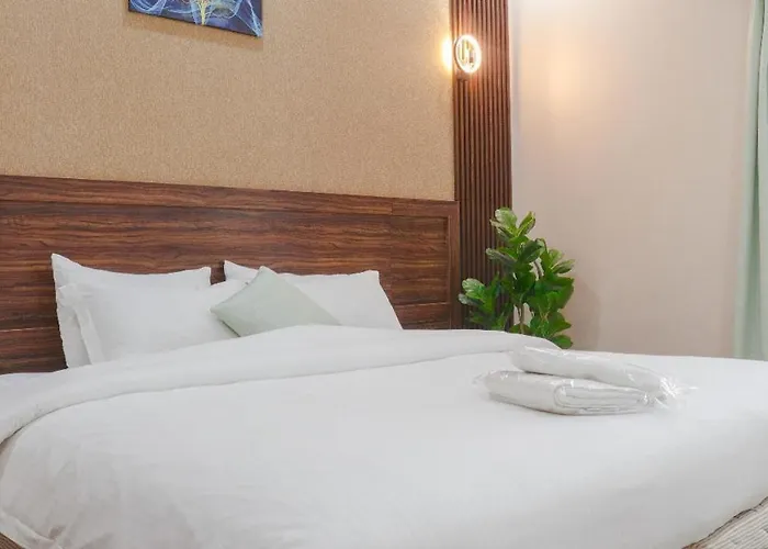 Summit Hotel Suites - القمة للأجنحة الفندقيه