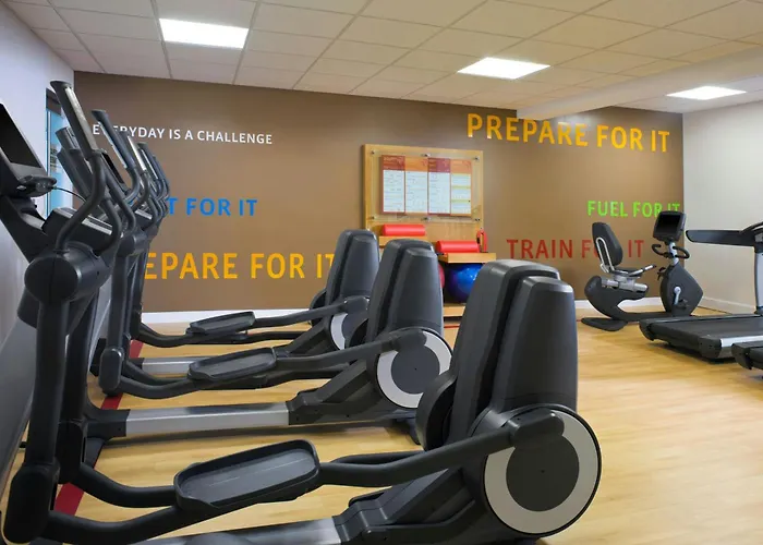 Beach hotel: Sheraton Hartford Hotel At Bradley Airport