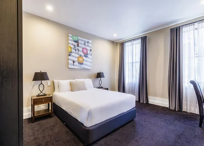 Royal Exhibition Hotel