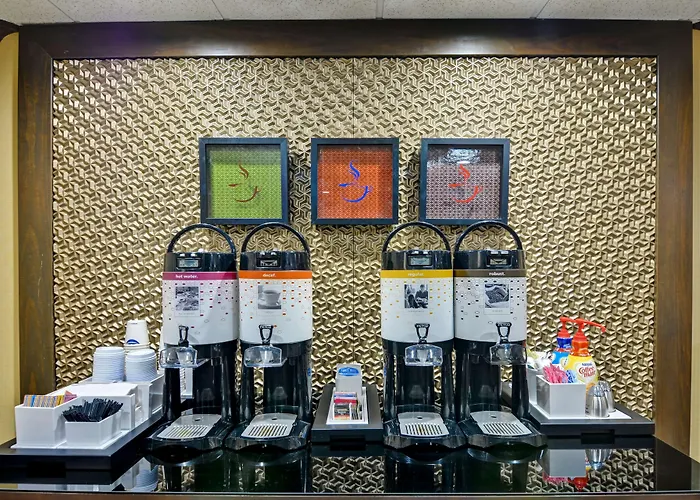 Hampton Inn Albany-Wolf Road