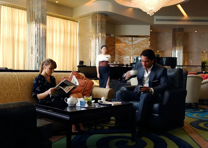 Hotel com jacuzzi: Intercontinental Abu Dhabi By Ihg