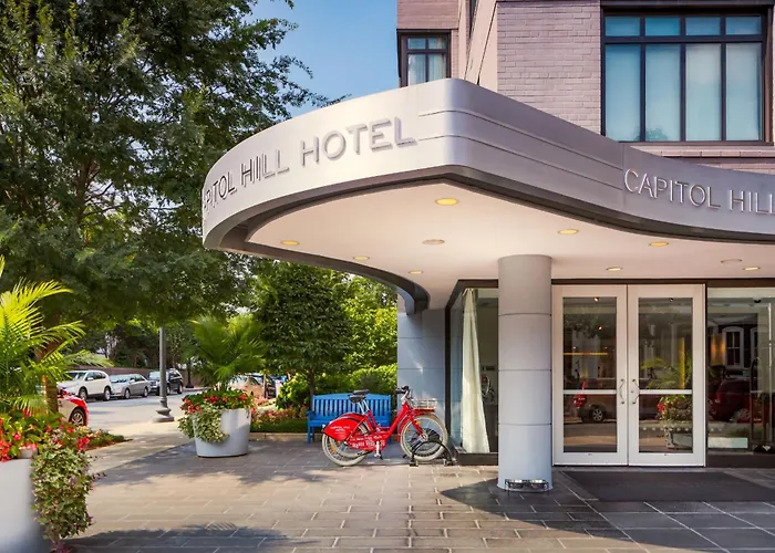 Dog friendly hotels Capitol Hill