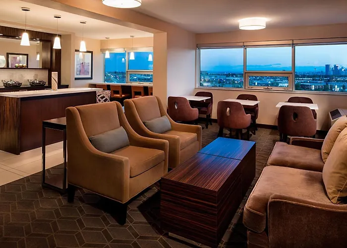 5 star hotel: Sheraton Cavalier Calgary Hotel