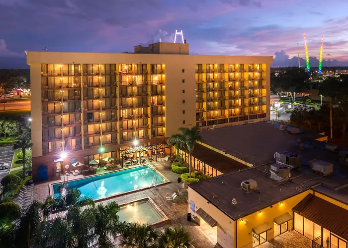 Hotel with Tennis: Holiday Inn & Suites Orlando Sw - Celebration Area By Ihg