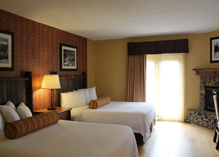 Old Creek Lodge