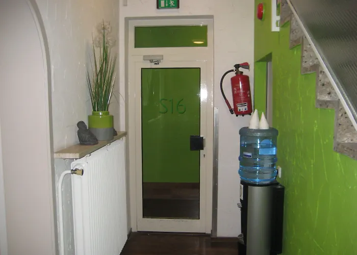 Hotel: Hotel S16