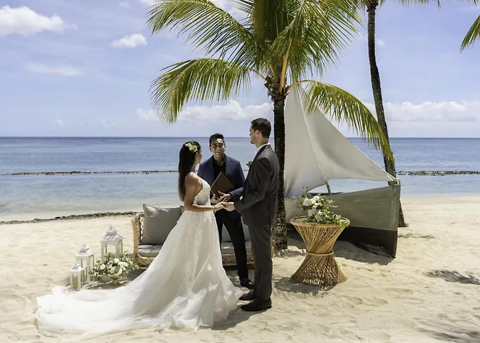 Victoria Beachcomber Resort & Spa