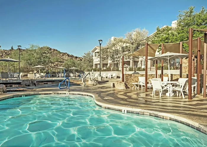 Hotel: Raintree At Phoenix South Mountain Preserve