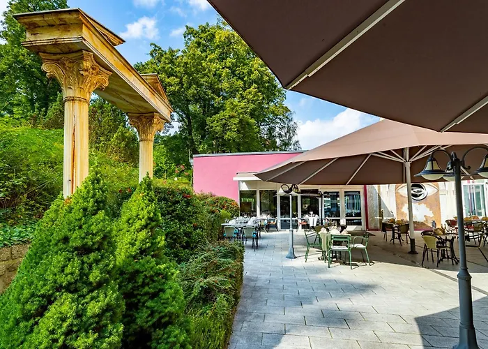  Parkhotel