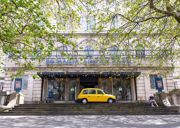 Adelphi Hotel