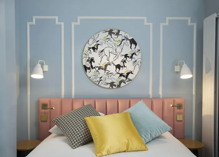 Hôtel Pastel Paris