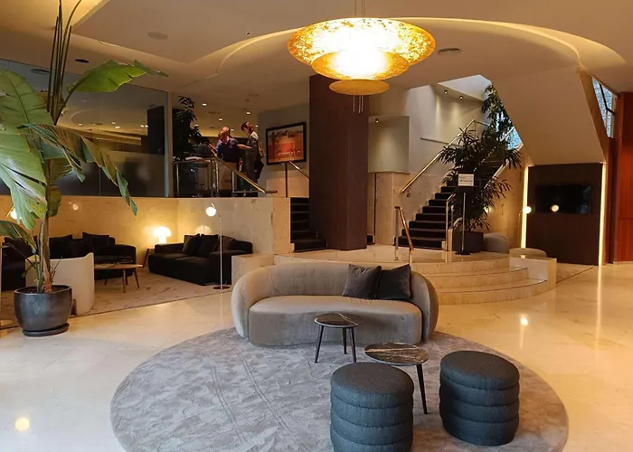 Best Western Premier CMC Girona